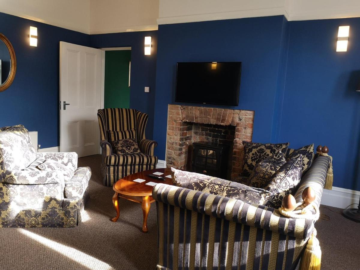 2 Bedroom Apartment At Kent Escapes Short Lets & Serviced Accommodation Kent, Bouverie Escape Folkestone With Wifi エクステリア 写真